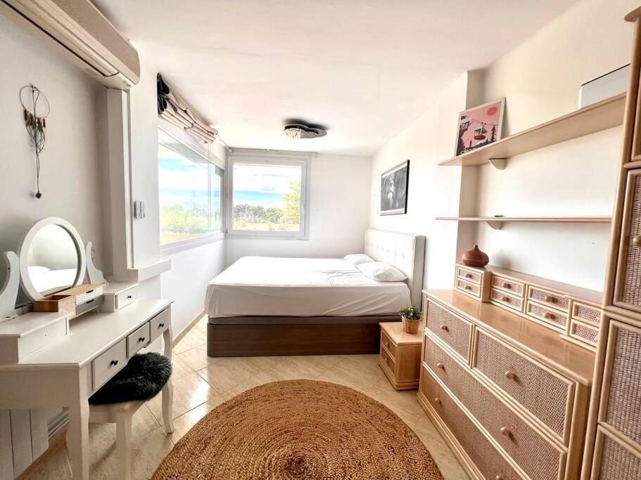 3Apartamento De Tres Habitaciones Эмпуриабрава Экстерьер фото