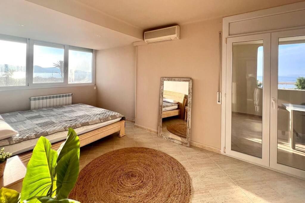 3Apartamento De Tres Habitaciones Эмпуриабрава Экстерьер фото